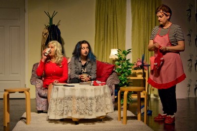 Maineesi maksaa Marianne