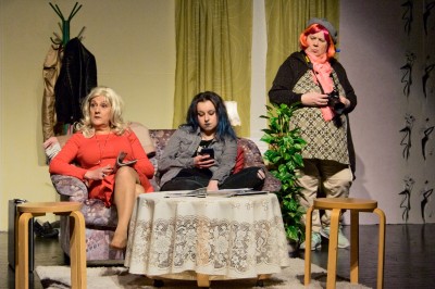 Maineesi maksaa Marianne