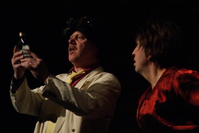 ja viinapullo on helepotus